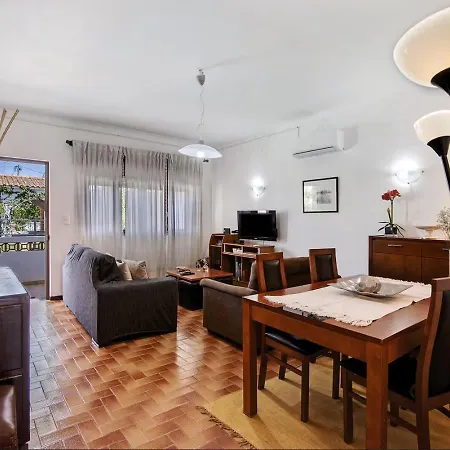 Casa Maria Beatriz *